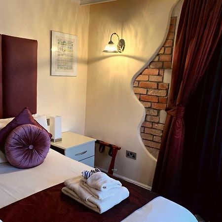 The Somerset House Hotel & Handmade Pie House Уеймут Екстериор снимка