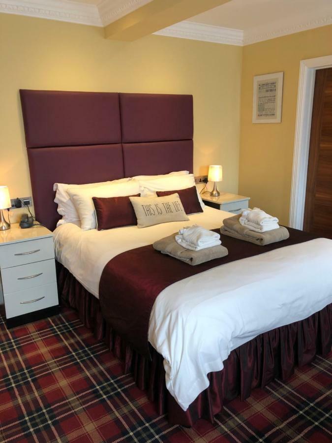 The Somerset House Hotel & Handmade Pie House Уеймут Екстериор снимка